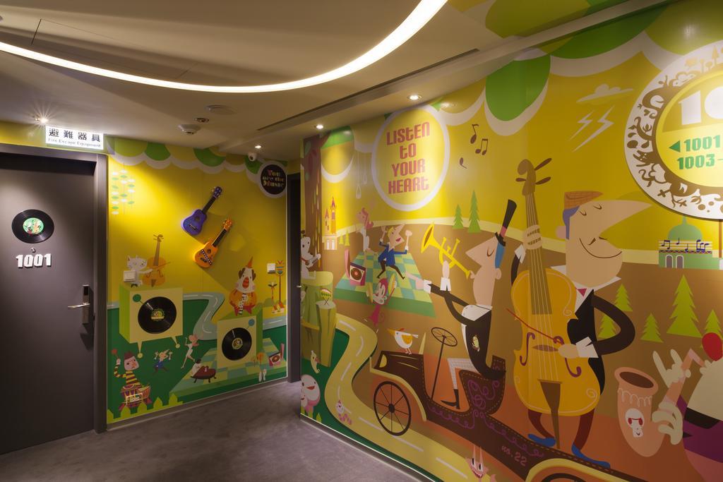 Cityinn Hotel Plus - Taichung Station Branch Exteriör bild